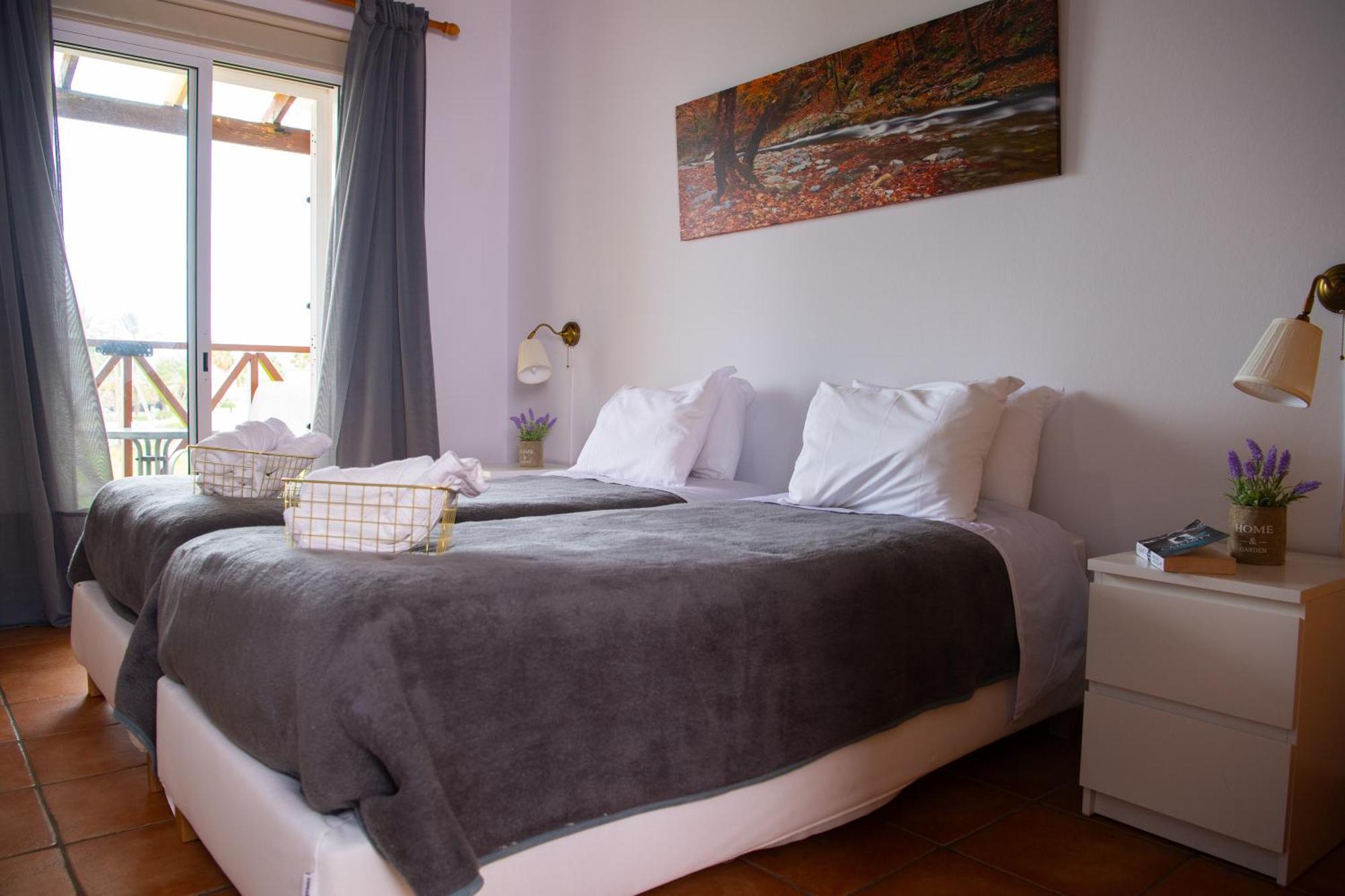 Path Latchi Beachfront Apartments Экстерьер фото